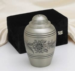 Picture of product Pewter Bouquet Urn - 301-10